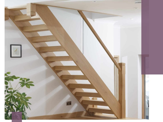 Изготовление деревянных лестниц под ключ в Азнакаеве для дома