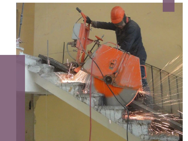 Демонтаж бетонных лестниц в Азнакаеве от 4618 руб. за м2 | ПРОЛЁТ-Знк