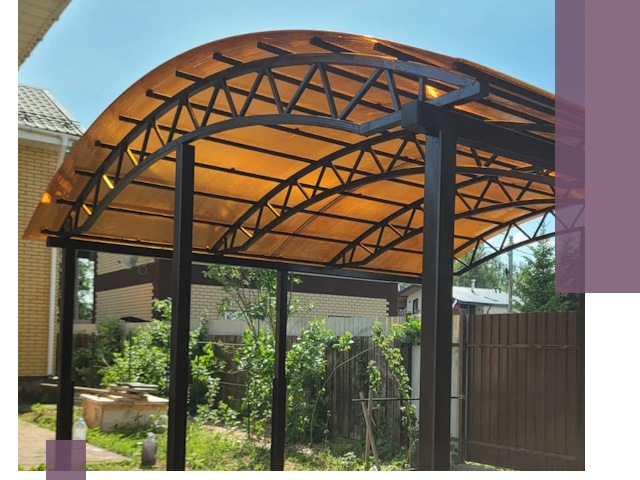 Изготовление навесов под ключ в Азнакаеве из качественных материалов