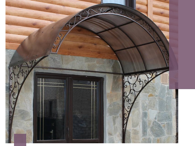 Арочные козырьки под ключ в Азнакаеве: изготовление и монтаж