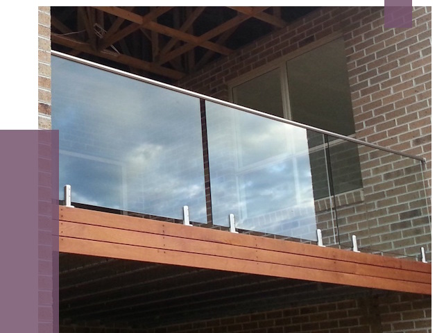 Стеклянные парапеты на крыше и террасе в Азнакаеве от 11545 руб. | ПРОЛЁТ-Знк