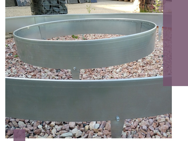 Нержавеющие бордюры под ключ в Азнакаеве — изготовление и монтаж