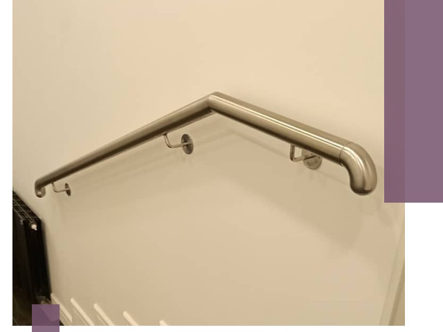 Изготовление пристенных поручней в Азнакаеве под ключ за сроки