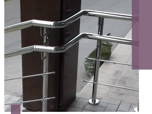 Монтаж поручней из нержавеющей стали в Азнакаеве качественно и быстро